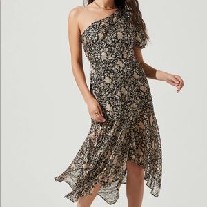 ASTR SANTORINI FLORAL ONE SHOULDER DRESS